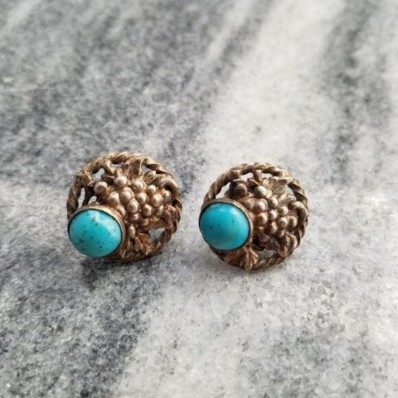 Vintage Blue and Silver Tone Clip On Earrings, Screw Back, Estate - Picture 1 of 4